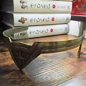 Wonder Woman costume crown